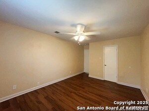 Building Photo - 6734 Honeyridge Ln