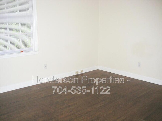 Building Photo - 5843 Haddington Dr