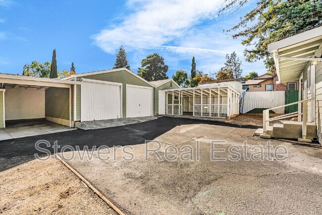 Building Photo - 2934 Pacheco Blvd