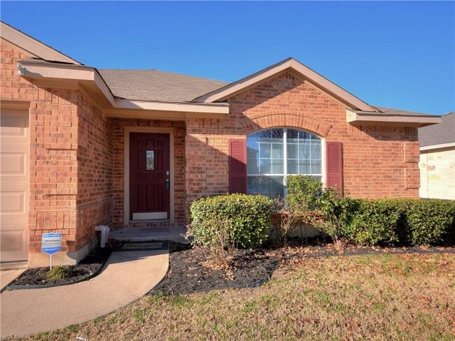 Building Photo - 607 Washington Square Dr
