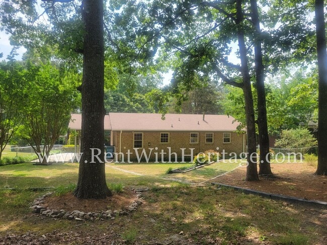 Building Photo - WOW! FANTASTIC RANCH TOTALLY UPDATED - LIKE BRAND NEW WITH ALL THE UPGRADES / ATTENTION TO DETAIL...