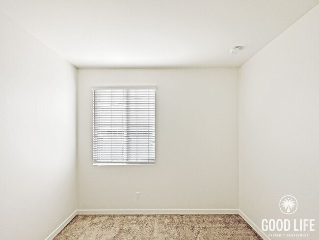 Building Photo - Beautiful 3BR Home in Stanton | Private Yard + 3 Car Attached Garage