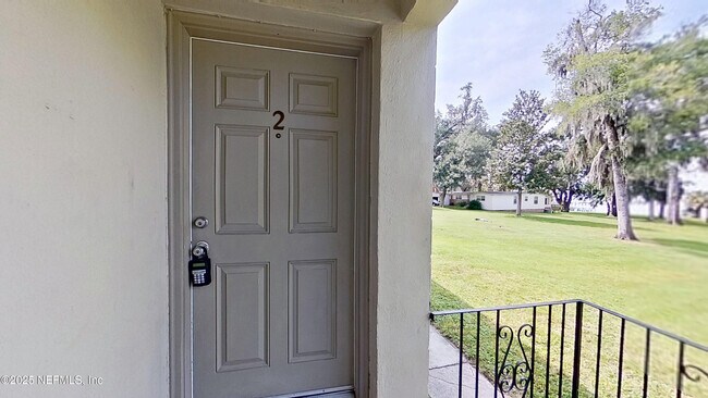 Building Photo - 5148 Floral Bluff Rd