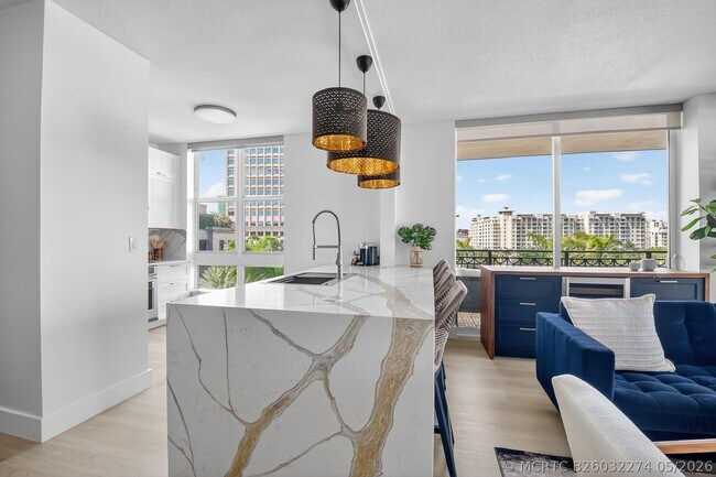 Building Photo - 550 Okeechobee Blvd