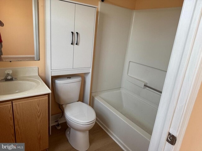 Building Photo - 132 Rosie Dr