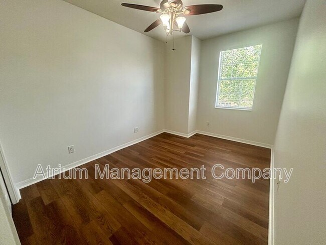 Building Photo - 12805 Avelar Manor Pl