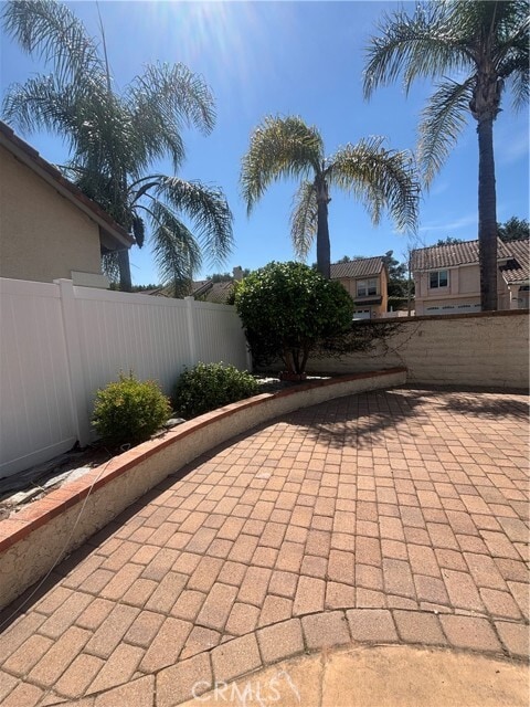 Building Photo - 5 Falcon Crest Ln