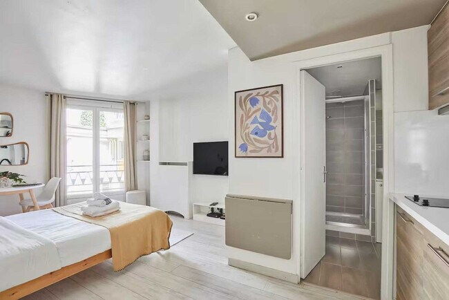 Primary Photo - 15842 Addison Rd