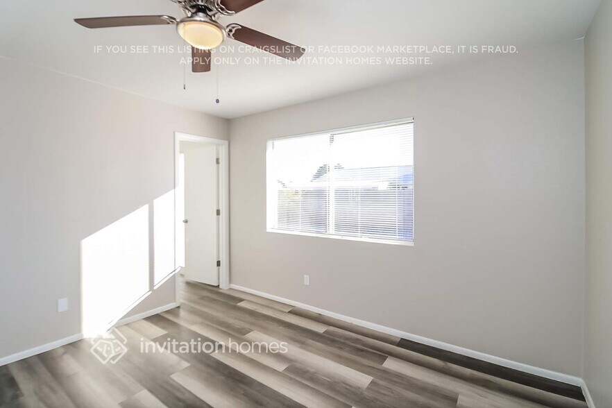 Building Photo - 8509 W Golden Ln