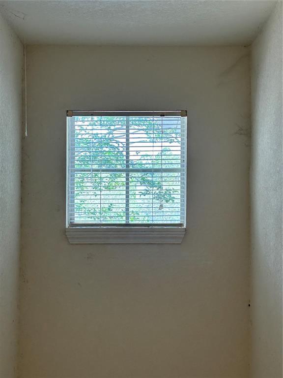 Building Photo - 11901 Sandy Knoll Ct