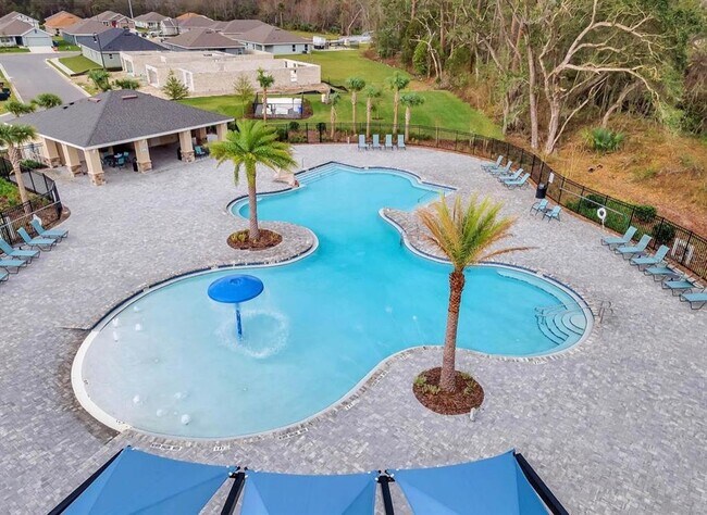 Building Photo - 2369 Penguin Blvd