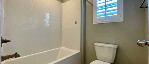Building Photo - 354 Mezzaforte St