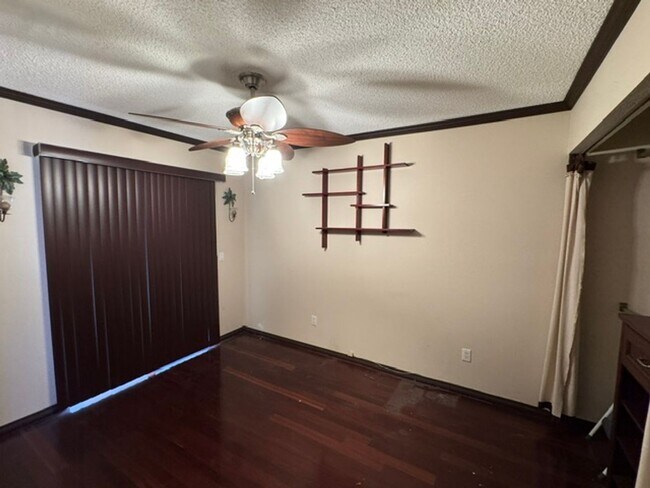 Building Photo - 791 Kingfisher Ct