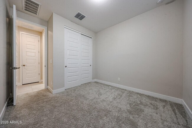 Building Photo - 12402 W Cassia Trail