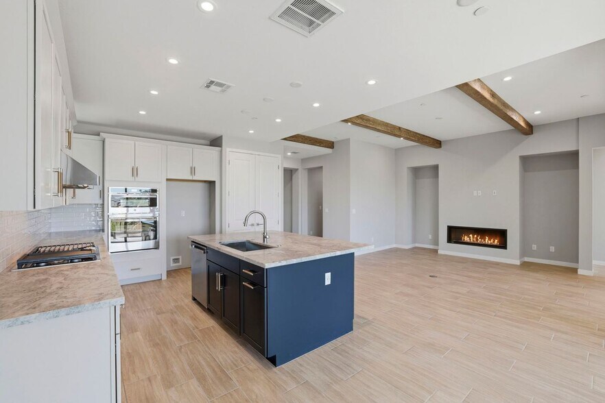 Building Photo - 943 Cumberwood Ct