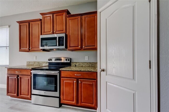Building Photo - 10224 Celtic Ash Dr