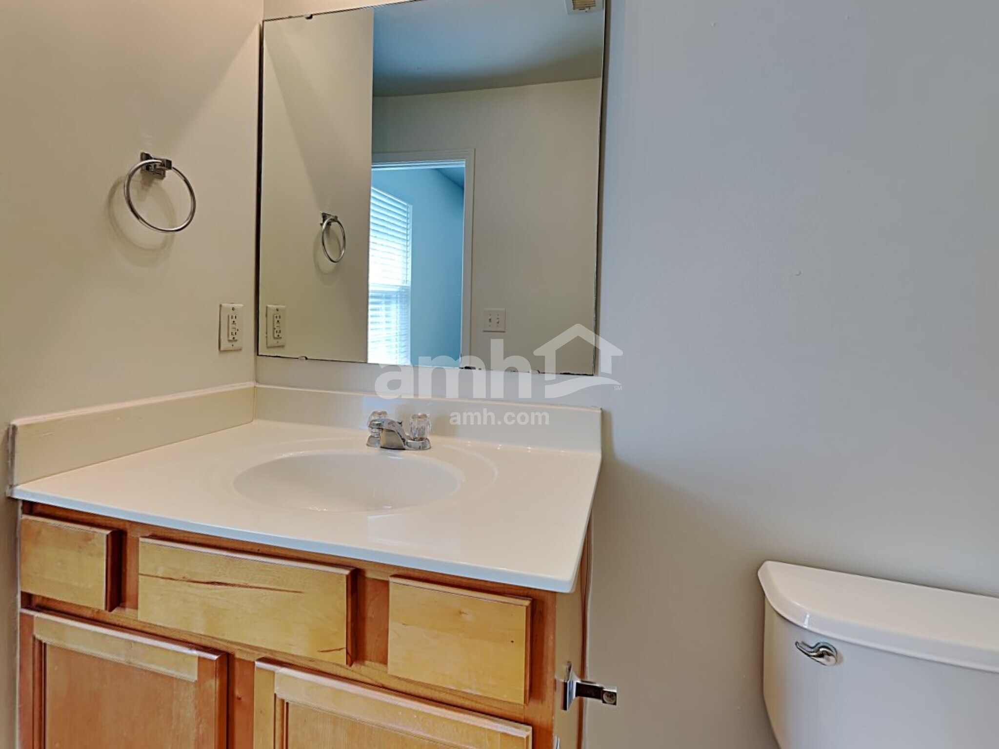 Building Photo - 3149 Talladega Ct