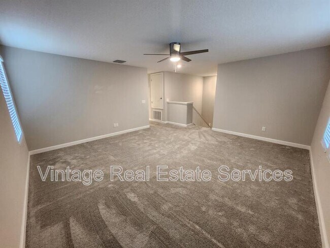 Building Photo - 25188 Lambrusco Loop