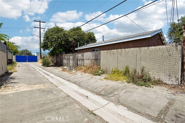 Building Photo - 1616 E 89th St
