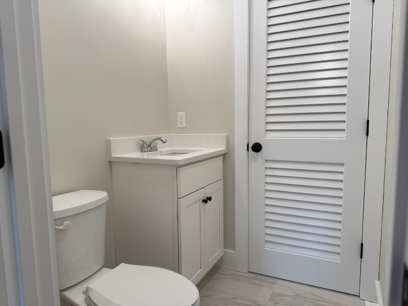 Building Photo - 480 Wareham St