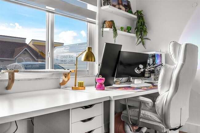 Building Photo - 7531 W 29th Way