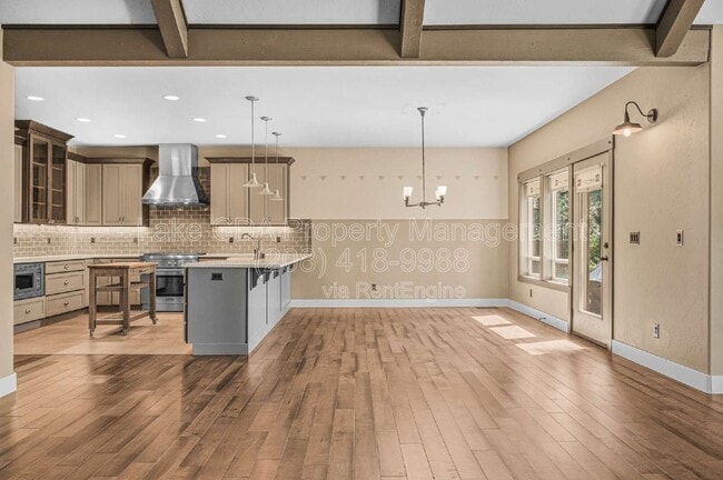 Building Photo - 3676 W Cielo View Ct