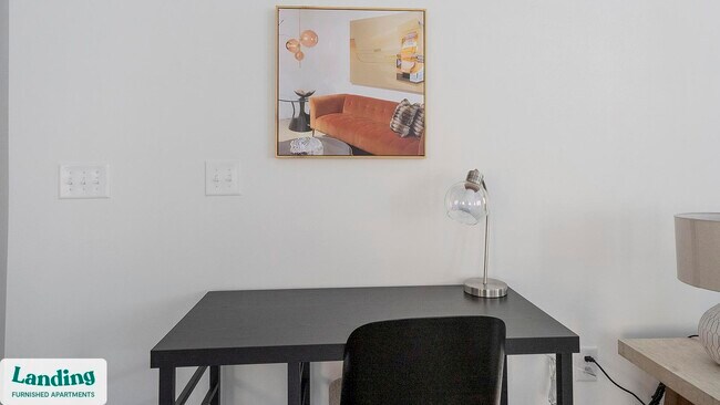 Building Photo - 2800 Milan Ct