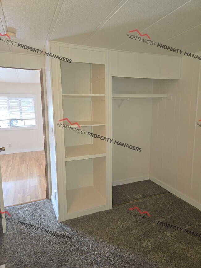 Building Photo - STATUS: *RENTED* |  R255E | $2850 ( FARM PROPERTY- LIVESTOCK WELCOME)