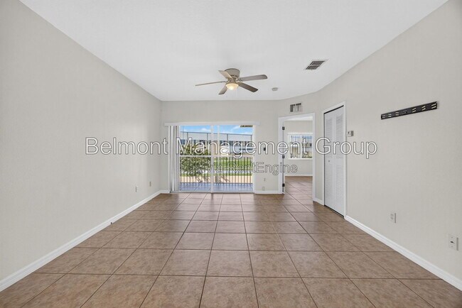 Building Photo - 13226 Galicia St