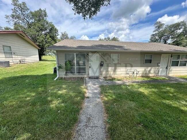 Primary Photo - $799 RENT $799 Deposit/ 2 bd / 1 ba Grandv...