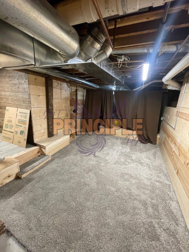 Building Photo - 327 N Alabama St