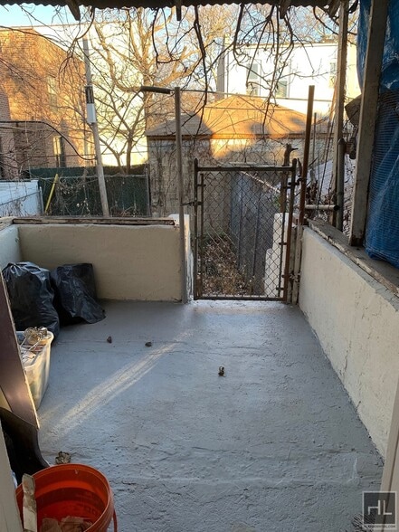 Building Photo - CLEVELAND STREET