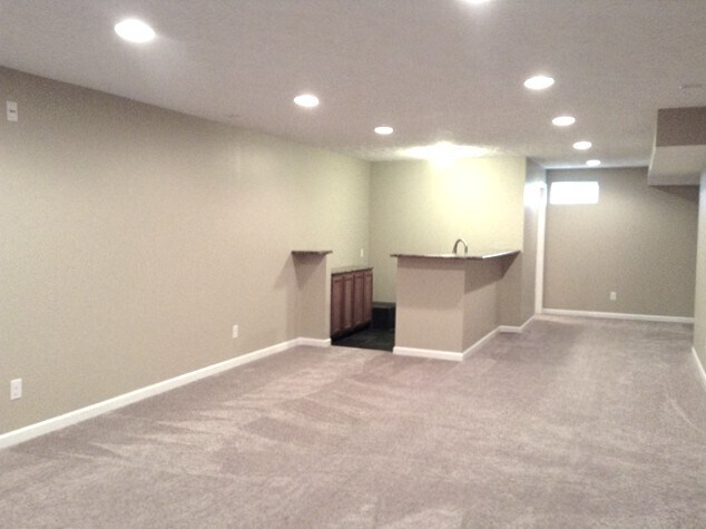 Building Photo - 12 Ascot Glen Dr