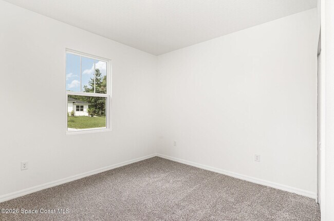 Building Photo - 1320 Seabreeze St SW