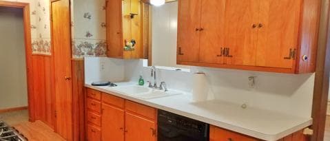 Building Photo - 206 Pecan Dr