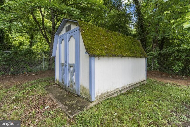 Building Photo - 13501 Ivy Way