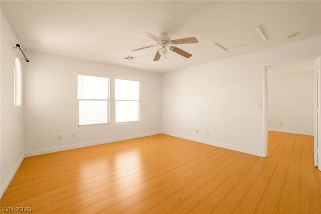 Building Photo - 10274 Chigoza Pine Ave