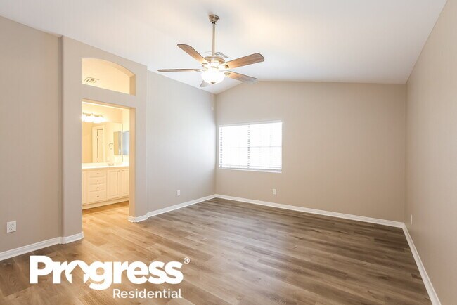 Building Photo - 6453 Raven Hall St