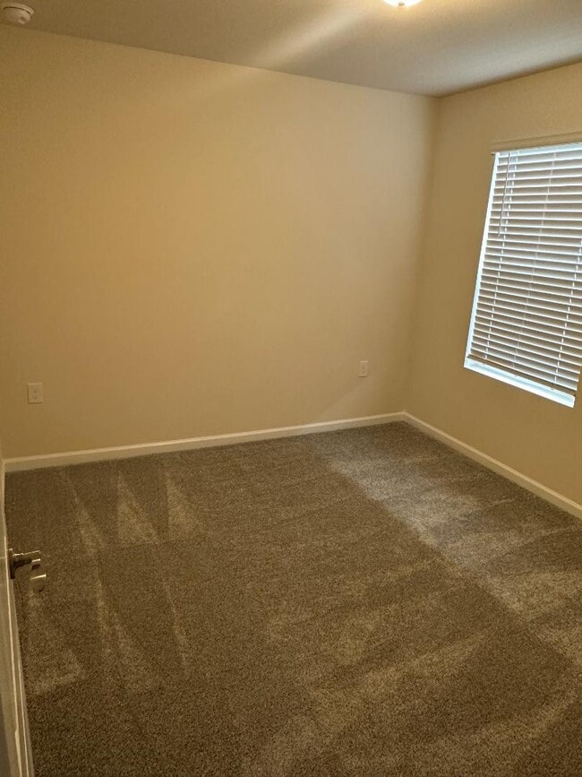 Building Photo - 1632 Laforce Cv