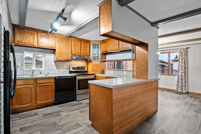 Building Photo - 4497 HSD LLC