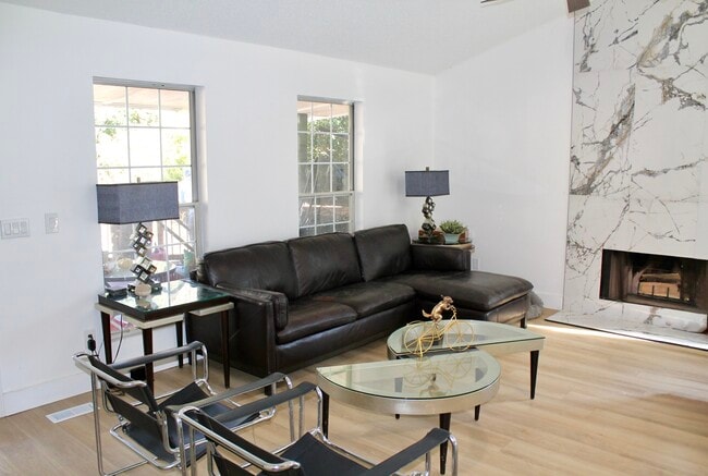 Building Photo - 172 Shallow Ridge Ln NE