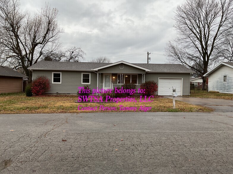 Building Photo - 929 Wood Street