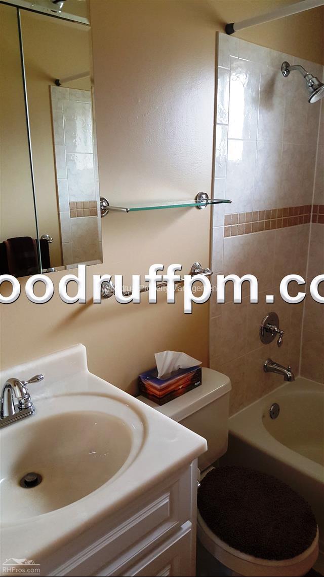 Building Photo - 4665 Field St