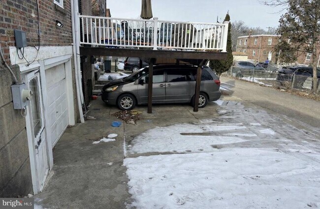 Building Photo - 1215 Englewood St