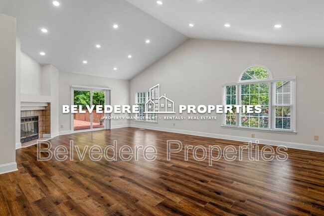 Building Photo - 6409 Spyglass Dr