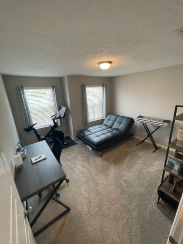 Building Photo - 4336 Doral Dr