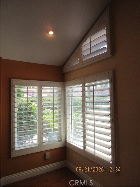 Building Photo - 6777 Ossabaw Ct