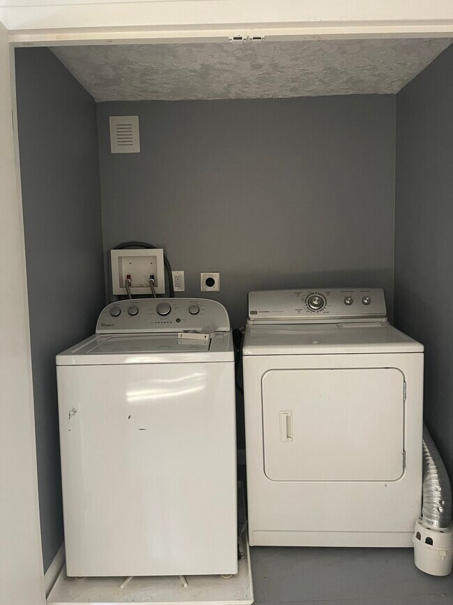 438 Borough Rd 438 Borough Rd Pembroke NH 03275 Apartment Finder