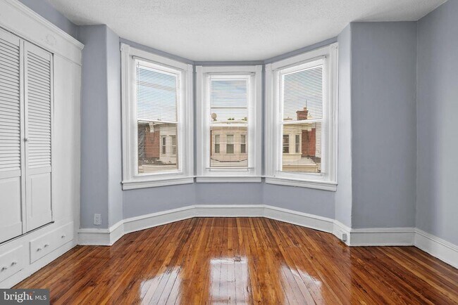 Building Photo - 1619 S Conestoga St