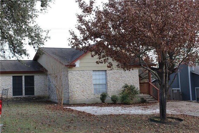 Building Photo - 8003 Dowling Cove